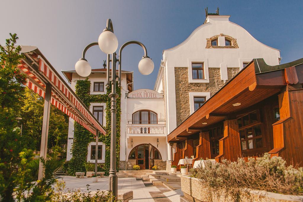 Park Hotel Hévíz Buitenkant foto